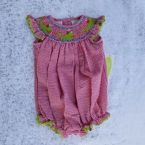 Smocked Whale Bubble